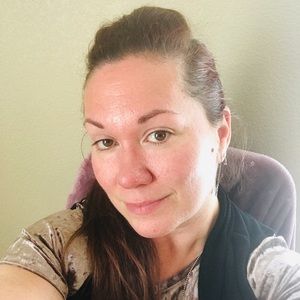 Meet your Posher, Sasha